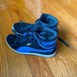 High top Puma Sneakers